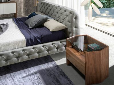 LIT TAPISSÉ EN TISSU GRIS – Image 4