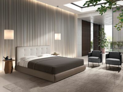LIT REMBOURRÉ EN TISSU MARRON ET ÉCO-CUIR MARRON AVEC REVÊTEMENT BLANC CASSÉ – Image 4