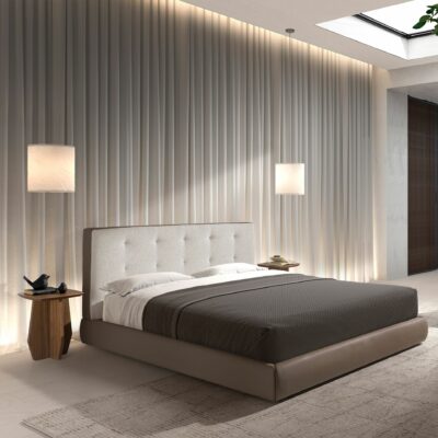 LIT REMBOURRÉ EN TISSU MARRON ET ÉCO-CUIR MARRON AVEC REVÊTEMENT BLANC CASSÉ – Image 6