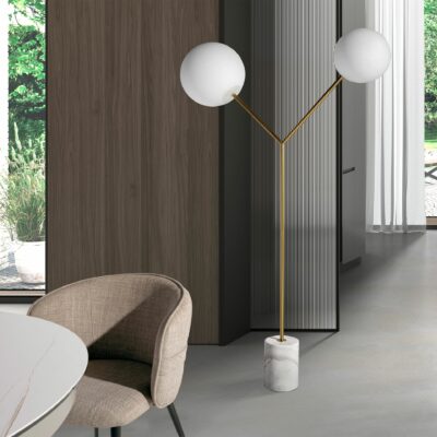 Lampadaire en marbre blanc, acier doré et verre blanc – Image 2
